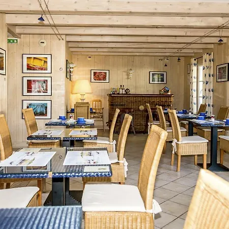 La Galiote En Re לה פלוט